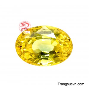 Đây cũng là món quà tặng ý nghĩa dành tặng cho những người thân thương của bạn. Viên sapphire vàng trong suốt nhận thiết kế và chế tác theo yêu cầu.