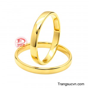 Không cầu kỳ nhưng đầy cuốn hút, thiết kế tượng trưng cho tình yêu bền chặt, sự đồng hành và lời hẹn ước trọn đời bên nhau. 