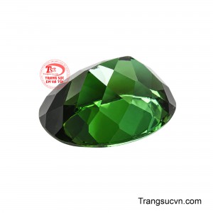 Viên tourmaline có giấy kiểm định là lựa chọn dành cho những khách hàng đề cao sự minh bạch và giá trị lâu dài của đá quý. 