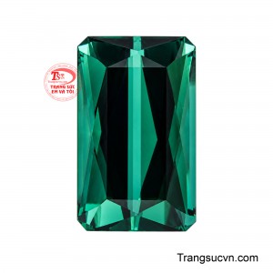 Với dáng chữ nhật mạnh mẽ và sắc xanh lục pha lam đầy cá tính, Tourmaline Lục Bảo Chí Tôn là lựa chọn đáng cân nhắc cho những thiết kế nhẫn nam hoặc nữ mang phong cách riêng, mặt dây chuyền tạo điểm nhấn hay một mẫu trang sức chế tác độc bản.