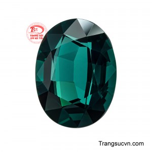 Dáng oval thanh thoát kết hợp kỹ thuật giác cắt facet tạo nên những mặt phản quang sắc nét, giúp ánh sáng chuyển động tinh tế bên trong viên đá trong suốt.