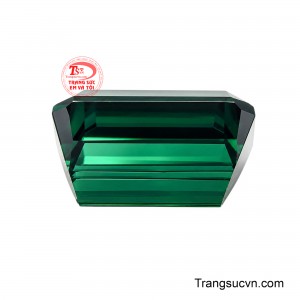 Vận mệnh có thể là điều ta tin tưởng, nhưng bản lĩnh và những lựa chọn mỗi ngày mới là điều ta có thể tự mình vun đắp.