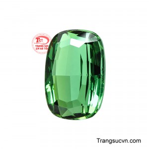Kiểu cắt oval kết hợp những mặt facet được mài tỉ mỉ giúp viên đá khúc xạ ánh sáng, tạo nên vẻ lung linh đầy cuốn hút. 