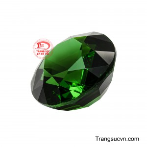 Viên tourmaline có giấy kiểm định là lựa chọn dành cho những khách hàng đề cao sự minh bạch và giá trị lâu dài của đá quý. 