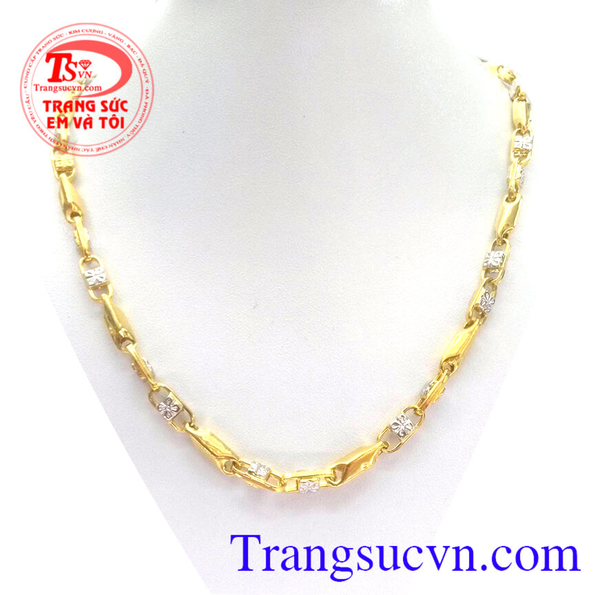 Chiếc dây chuyền vàng lịch lãm, Dây chuyền vàng Chiếc dây chuyền vàng lịch lãm, Dây chuyền vàng