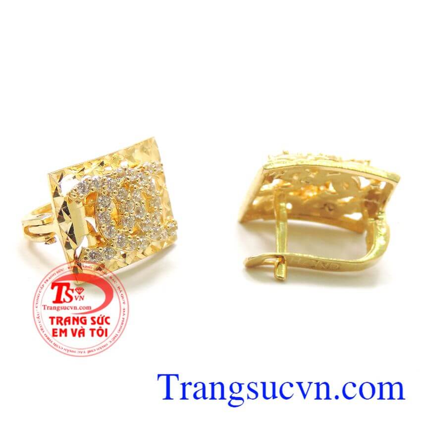 Hoa tai vàng theo logo Chanel, Hoa tai vàng tây Hoa tai vàng đẹp xinh, Hoa tai vàng tây