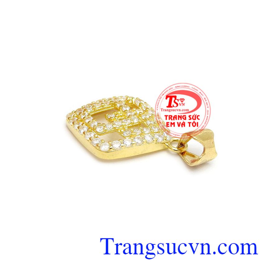 Mặt dây vàng nữ hoàng, Mặt dây chuyền vàng, Mặt dây nữ