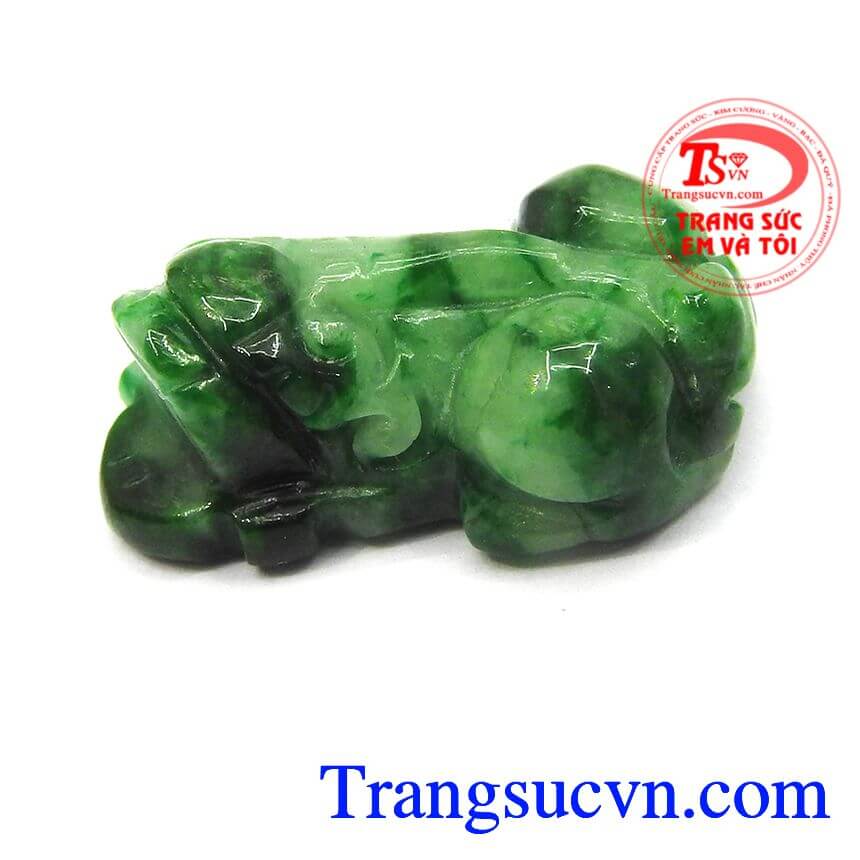 Cẩm thạch thiên nhiên tỳ hưu nhỏ, tỳ hưu ngọc đẹp, tỳ hưu màu xanh ngọc.