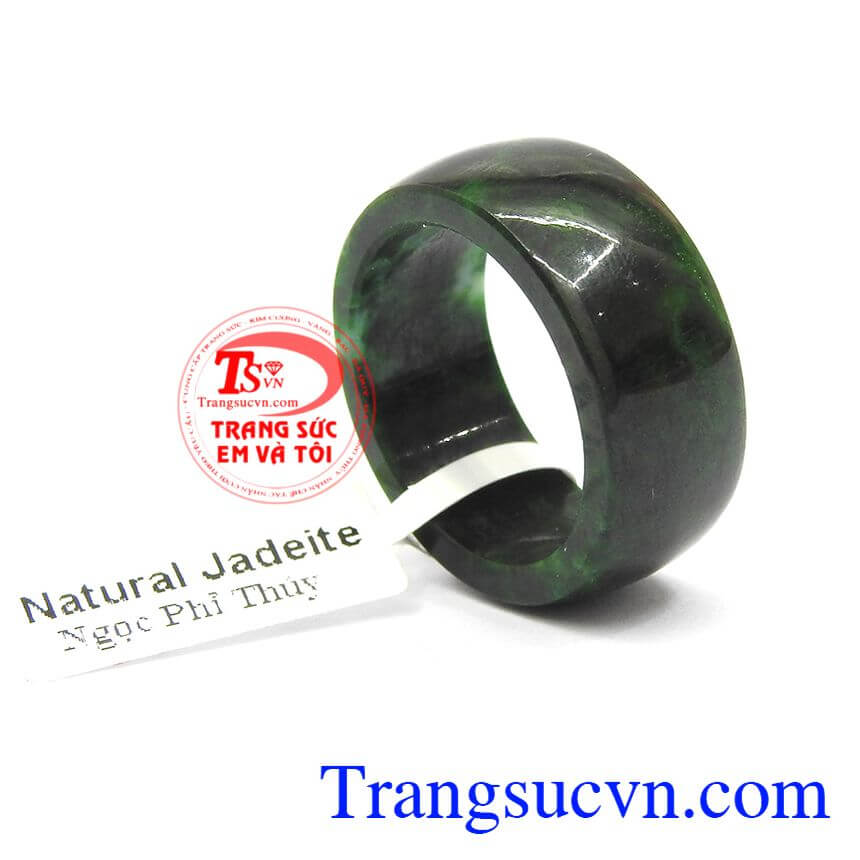 Nhẫn phỉ thúy thiên nhiên, Nhẫn ngọc cao cấp, Nhẫn ngọc đẹp.
