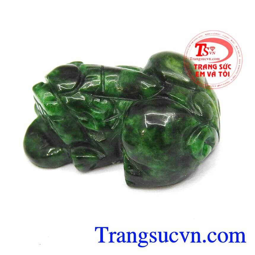 Tỳ hưu jadeite bình yên, tỳ hưu ngọc cẩm thạch thiên nhiên, tỳ hưu kiểu chế tác tinh xảo.