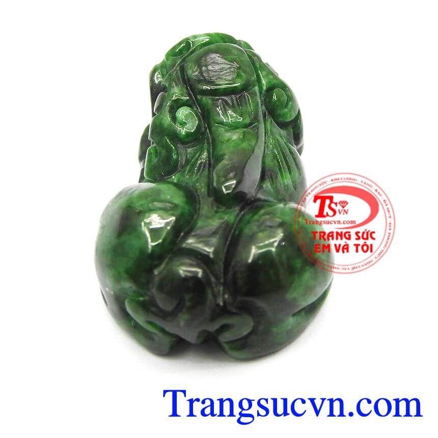 Tỳ hưu ngọc phỉ thúy, tỳ hưu giữ của, tỳ hưu ngọc sáng.