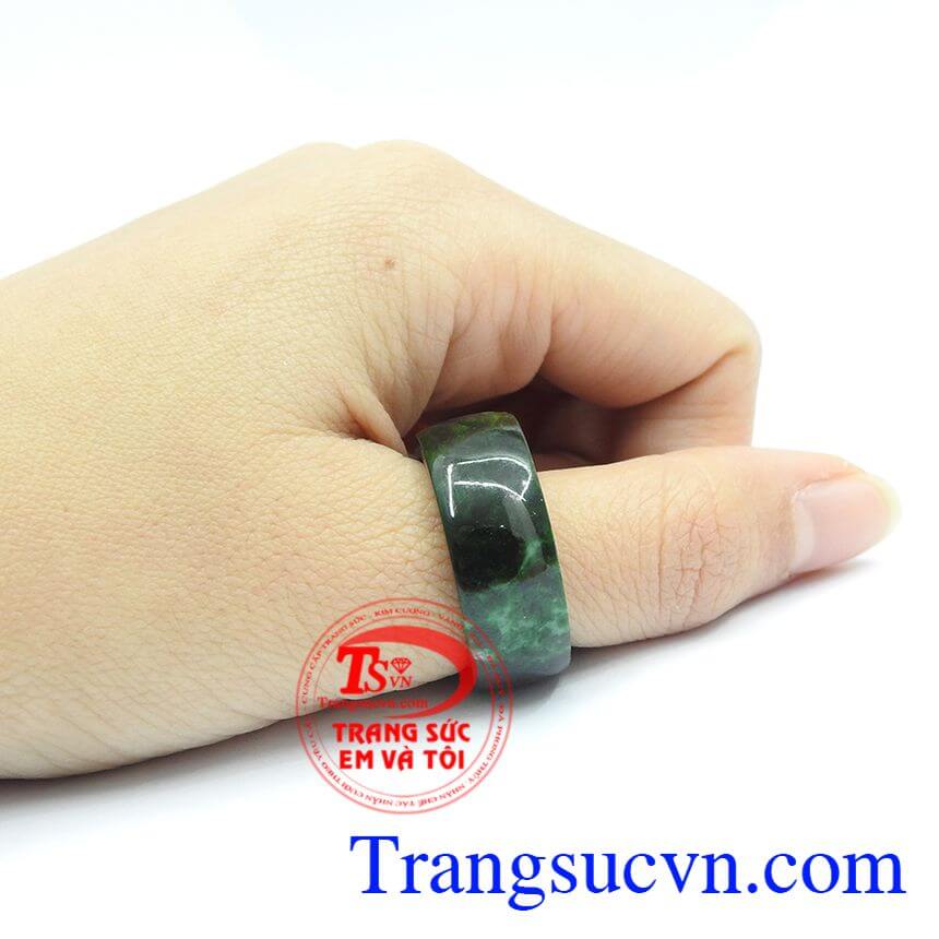Nhẫn nam ngọc cẩm thạch vân xanh, Nhẫn ngọc phỉ thúy, ngọc thiên nhiên.