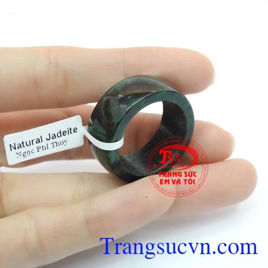 Nhẫn phỉ thúy bình an, nhẫn phỉ thúy thiên nhiên cao cấp, nhẫn ngọc.