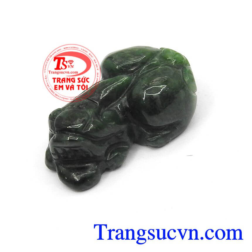 Tỳ hưu làm mặt, tỳ hưu phong thủy, tỳ hưu ngọc cẩm thạch thiên nhiên.