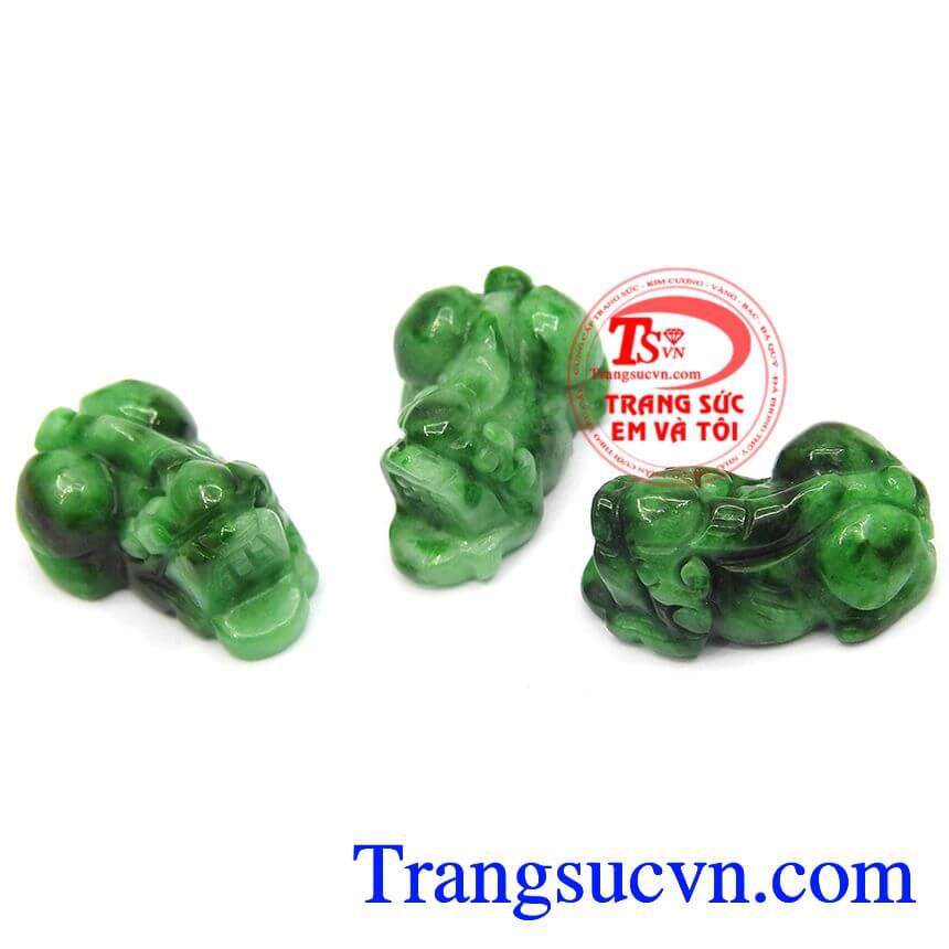 Tỳ hưu cẩm thạch bình an, tỳ hưu hợp phong thủy, tỳ hưu ngọc thiên nhiên.