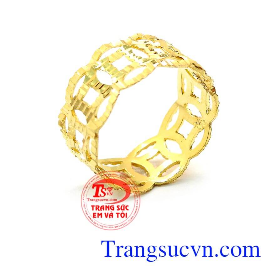 Mẫu nhẫn kim tiền được ưa chuộng nhất.
