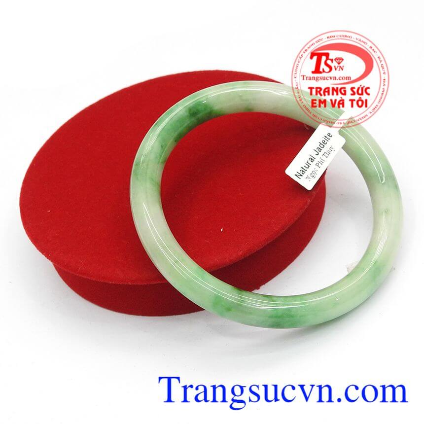 Vòng Ngọc Phỉ Thúy Non Nước đẹp, vòng tay phỉ thúy thiên nhiên, vòng tay ngọc đẹp.