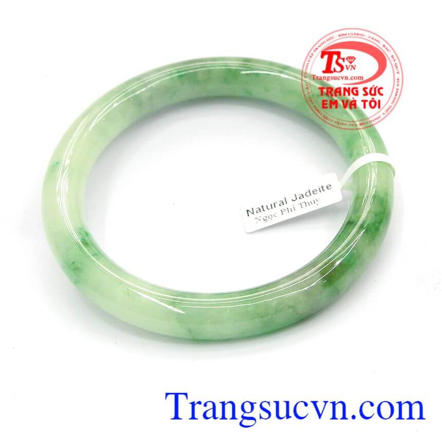 Vòng tay ngọc cẩm thạch mệnh mộc, vòng ngọc bản tròn, vòng ngọc quý phái.