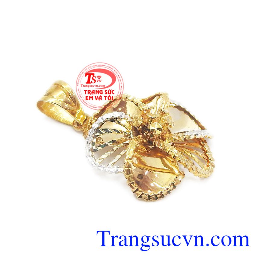 Mặt dây chuyền hoa vàng, mặt dây chuyền vàng