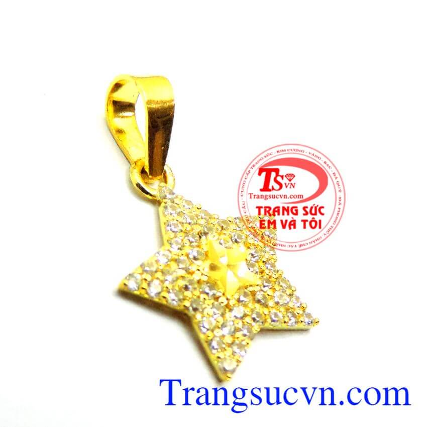 Mặt dây kim cương, mặt dây chuyền vàng