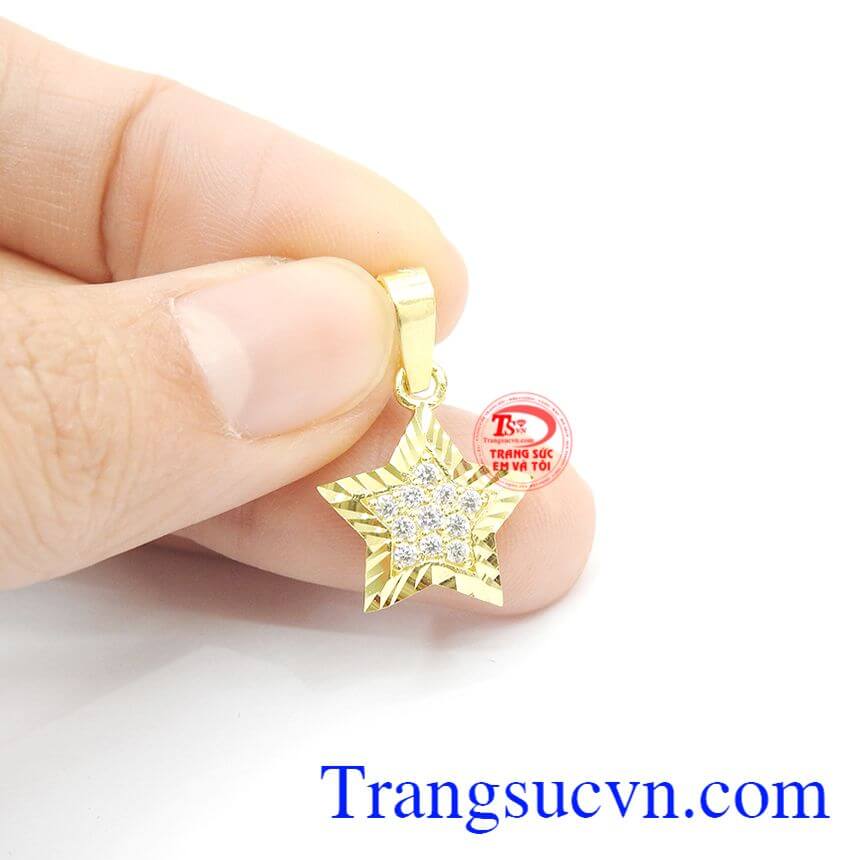 Mặt dây ngôi sao hy vọng, mặt dây chuyền vàng