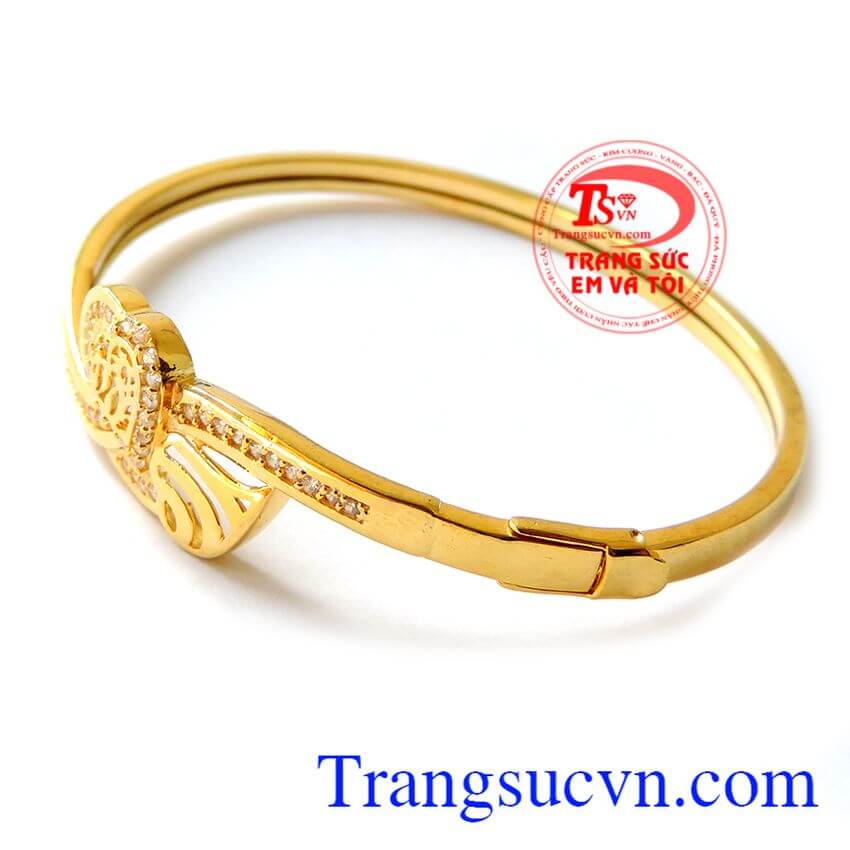 Vòng Trái tim biết yêu, vòng tay vàng tây