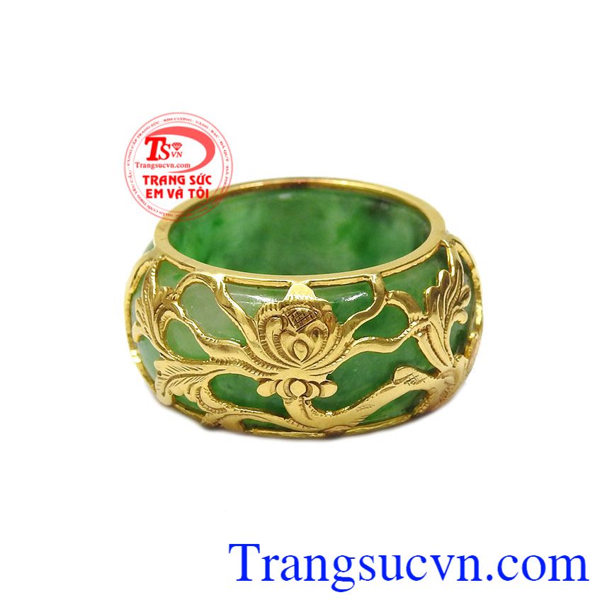 Nhẫn jadeite bọc vàng thịnh vượng, Nhẫn nam vàng tây, Nhẫn ngọc bọc vàng sang trọng Nhẫn jadeite bọc vàng thịnh vượng, Nhẫn nam vàng tây, Nhẫn ngọc bọc vàng sang trọng
