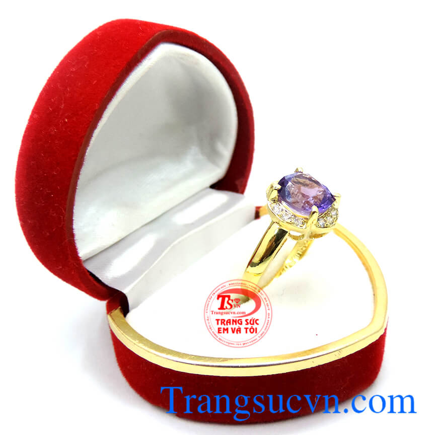 nhan nu thach anh tím, thạch anh tím thiên nhiên