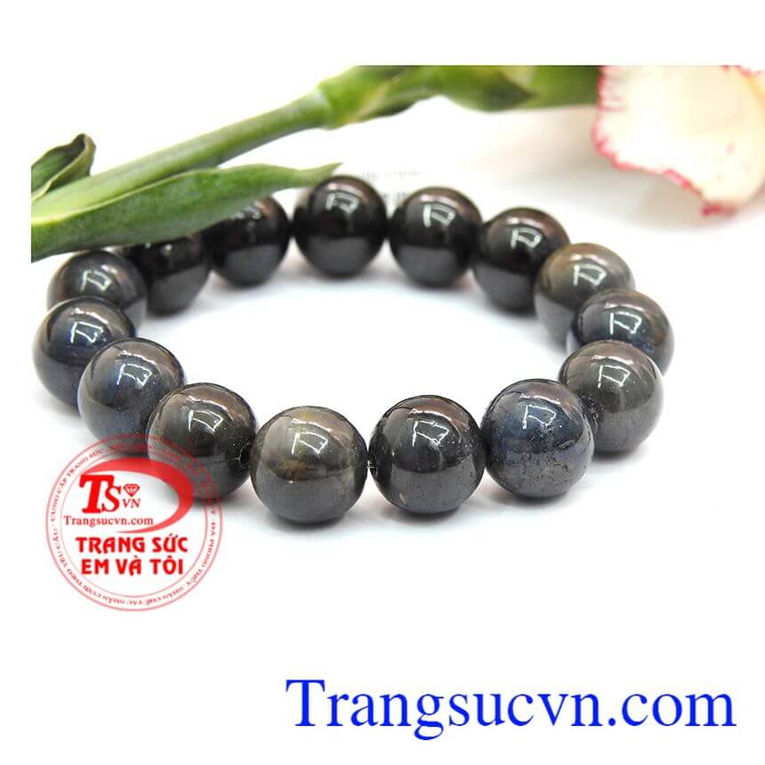 Vòng tay Sapphire, Chuỗi vòng tay Sapphire may mắn, Vòng tay đá Sapphire sang trọng.