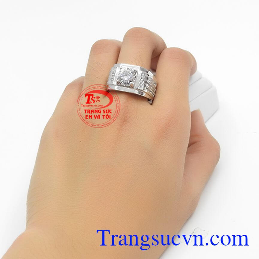 Nhẫn nam vàng trắng mạnh mẽ, Nhẫn nam càng trắng cao cấp, nhẫn nam vàng trắng sang trọng.