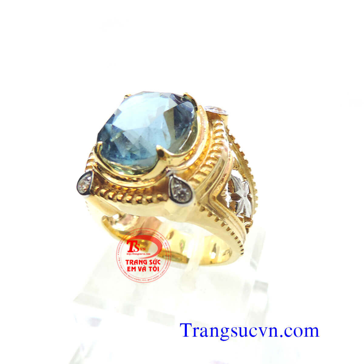 nhan-nam-da-aquamarine