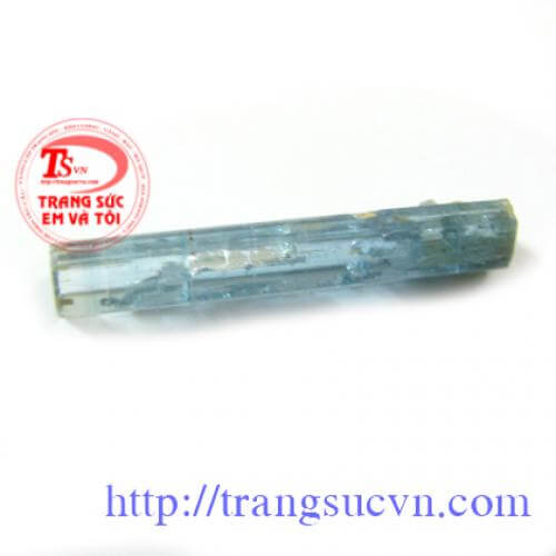 Aquamarine_mau_xanh_tinh_the ;Aquamarine màu xanh tinh thể