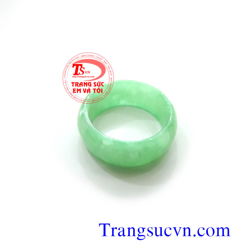 Nhẫn ngọc cẩm thạch,nhan ngoc cam thach