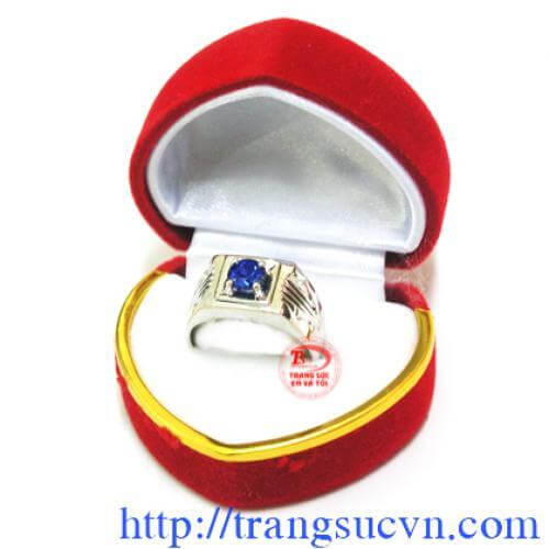 Nhẫn saphir thiên nhiên xanh lam  nhan_saphir_thien_nhien_xanh_lam Nhẫn saphir thiên nhiên xanh lam