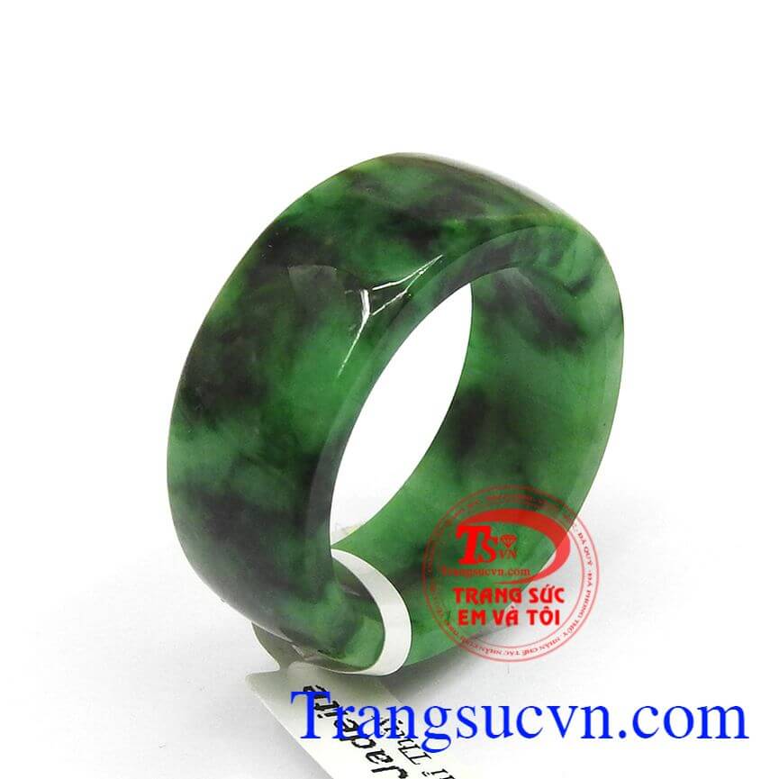 Nhẫn ngọc cẩm thạch phú quý Nhẫn ngọc cẩm thạch phú quý