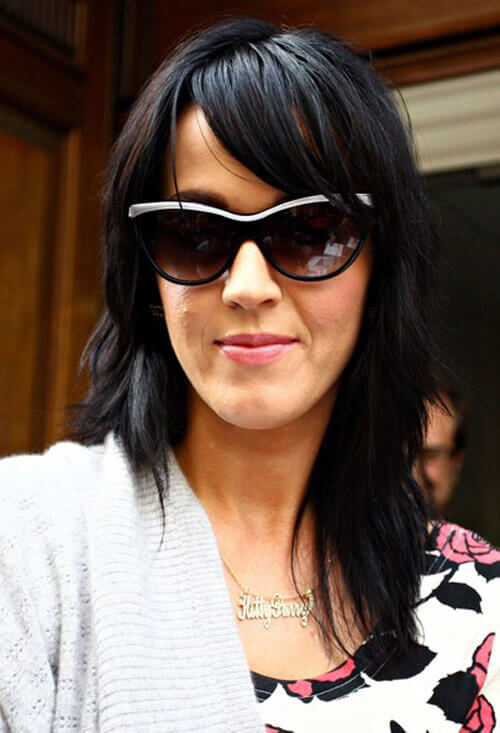 Dây chuyền theo tên, dây chuyền mặt chữ