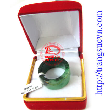 Nhẫn Ngọc Ngón Cái hai màu,Chiếc Nhẫn Ngọc,Nhẫn Ngọc ngón cái