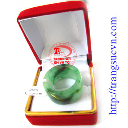 Nhẫn Ngọc TRẮNG VÂN Xanh