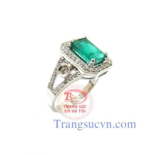 Hình ảnh: Nhẫn nữ vàng tây, nhẫn emerald thiên nhiên, nhẫn vàng trắng, nhẫn emerald đep, nhẫn nữ đẹp, https://trangsucvn.com Hình ảnh: Nhẫn nữ vàng tây, nhẫn emerald thiên nhiên, nhẫn vàng trắng, nhẫn emerald đep, nhẫn nữ đẹp, https://trangsucvn.com