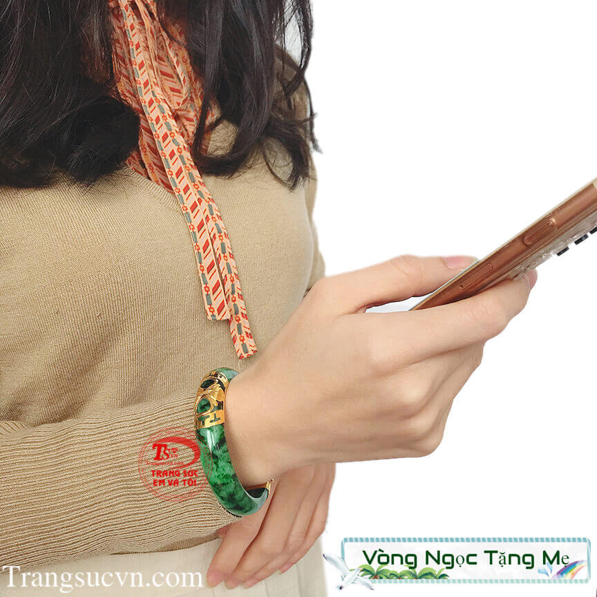 op 3 Những Trang Sức Quà Tặng Trong Dịp 08.03